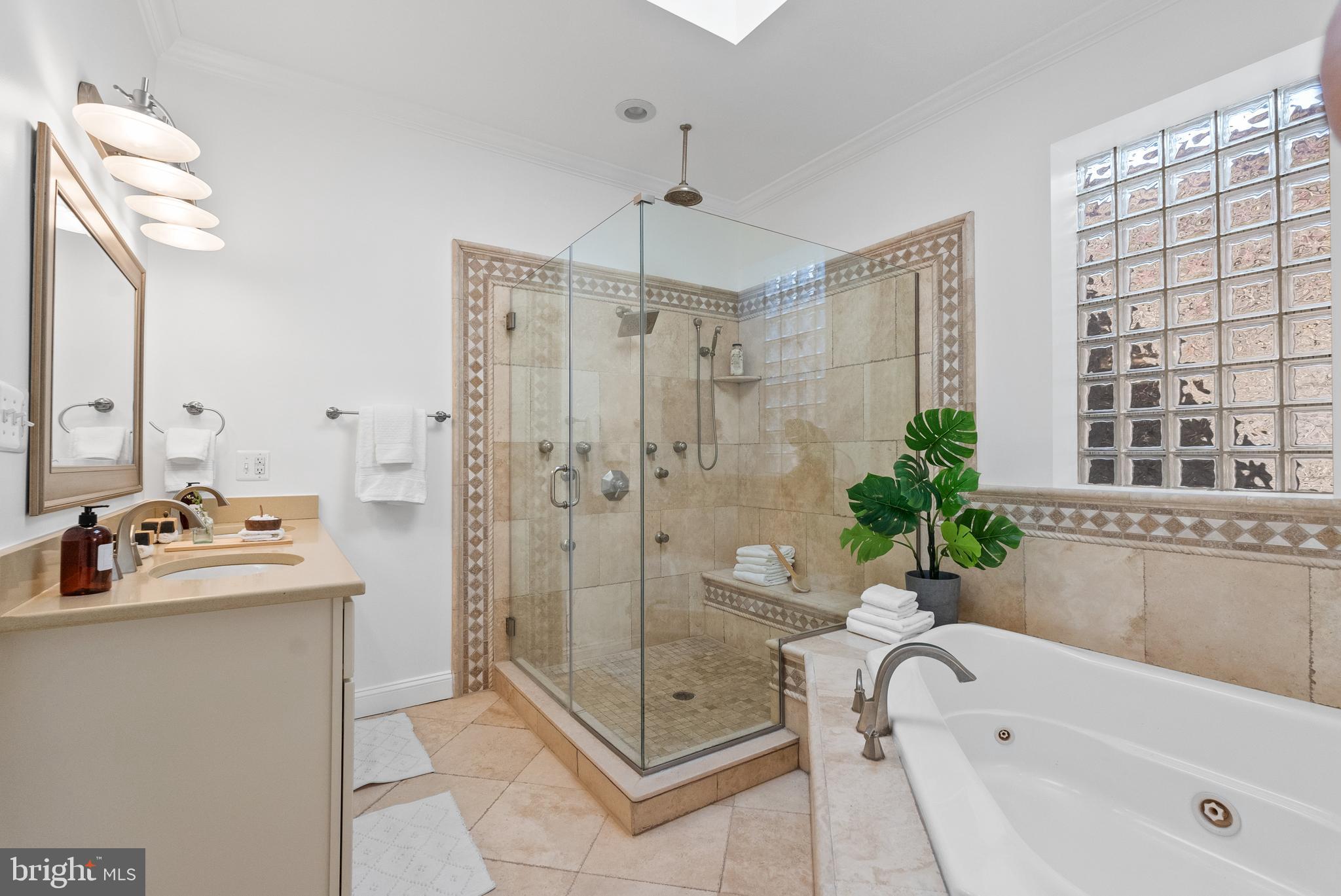 610 Independence Avenue Southeast Washington, DC 20003 - Photo 14 of 26 a bathroom with a tub shower and sink