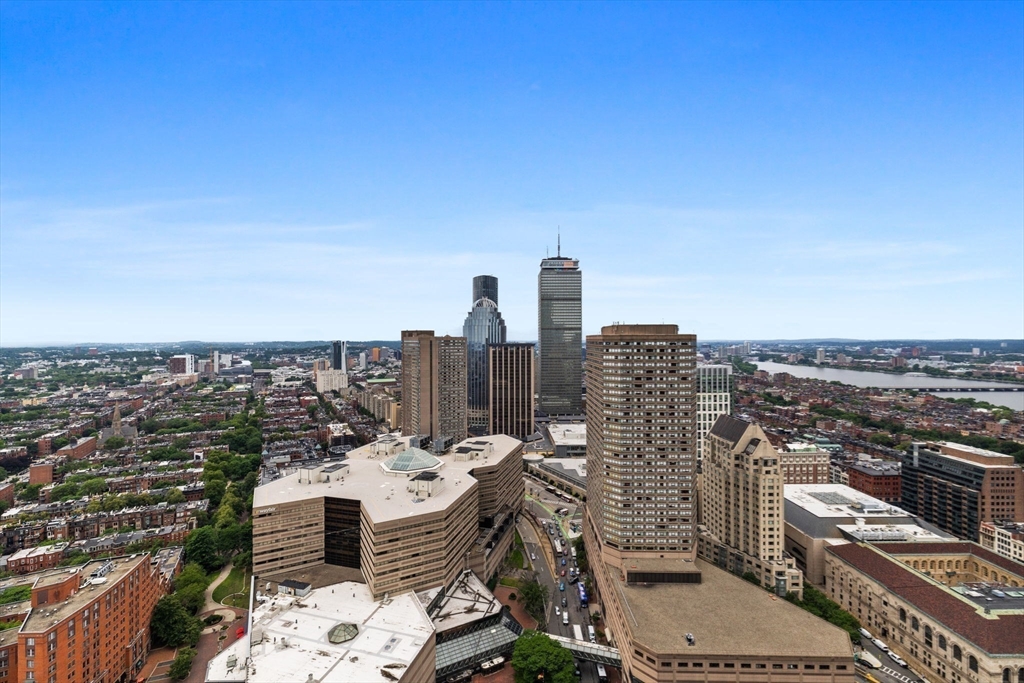 40 Trinity Place, Unit PH35B Boston, MA 02116 - Photo 25 of 40