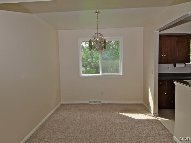 3525 Edinburgh Road Allentown, PA 18104 - Photo 12 of 14 Gallery Image 12