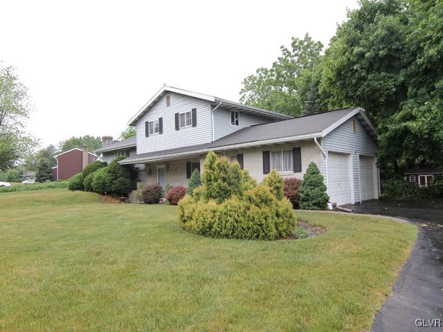 3525 Edinburgh Road Allentown, PA 18104 - Photo 3 of 14 Gallery Image 3