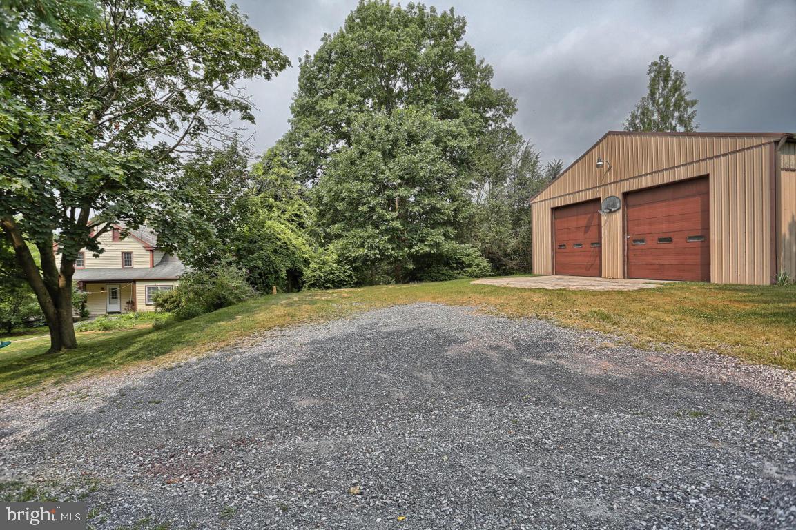 1394 North Strickler Road Manheim, PA 17545 - Photo 28 of 40