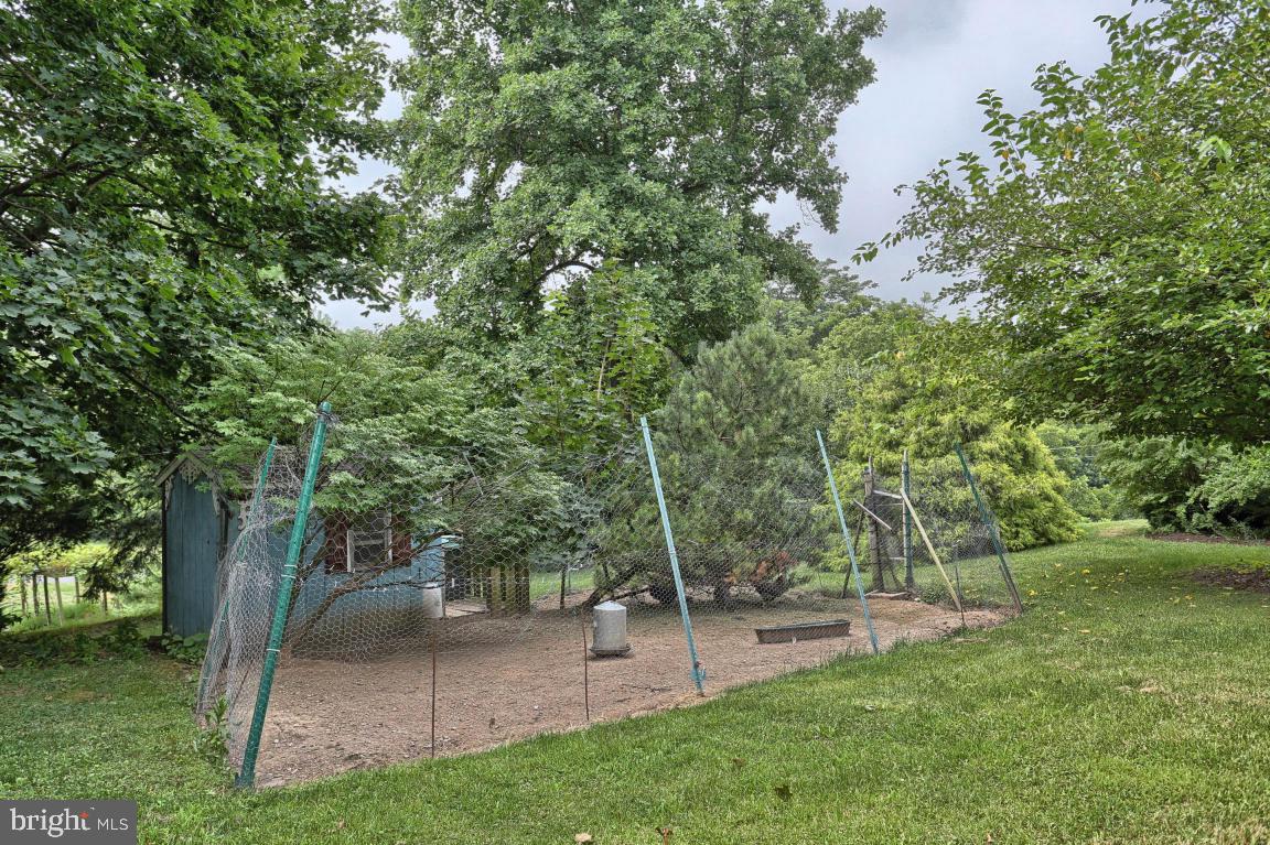 1394 North Strickler Road Manheim, PA 17545 - Photo 31 of 40