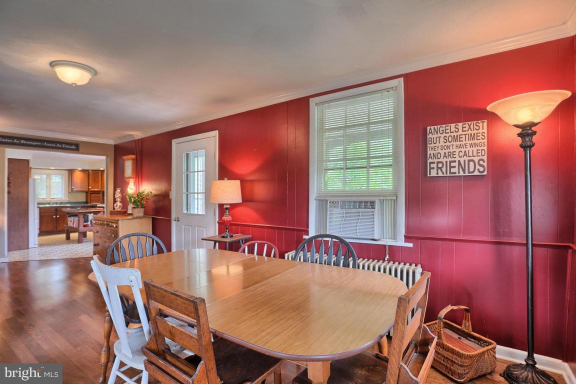 1394 North Strickler Road Manheim, PA 17545 - Photo 5 of 40