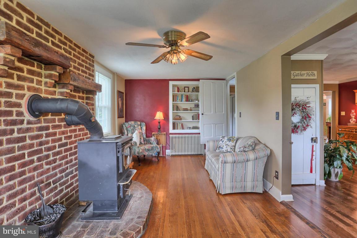 1394 North Strickler Road Manheim, PA 17545 - Photo 9 of 40