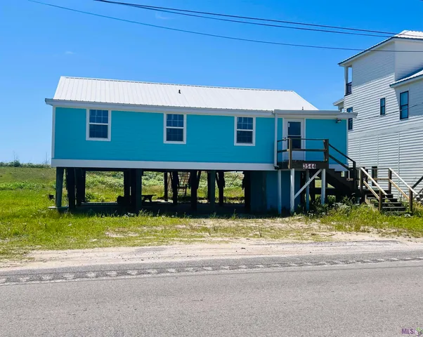 $299,900 | 3544 Highway 1, Grand Isle, LA 70358