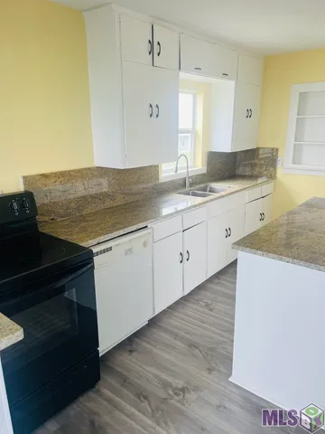 $299,900 | 3544 Highway 1, Grand Isle, LA 70358