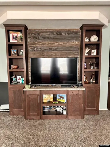 $320,000 | 720 Sage Lane, Green River, WY 82935