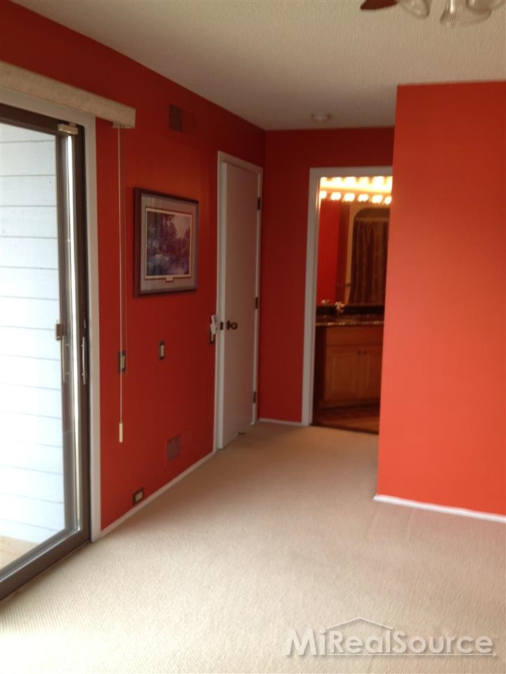 31699 South River Road, Unit D Harrison Township, MI 48045 - Photo 12 of 25 31206691-11.JPG