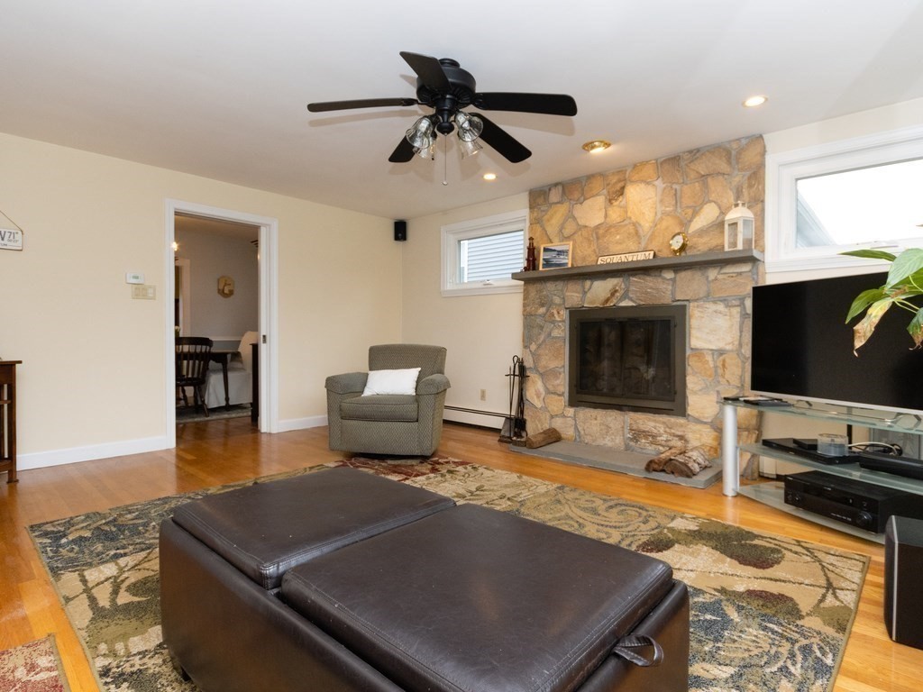 34 Aberdeen Road Quincy, MA 02171 - Photo 6 of 23 Gallery Image 6
