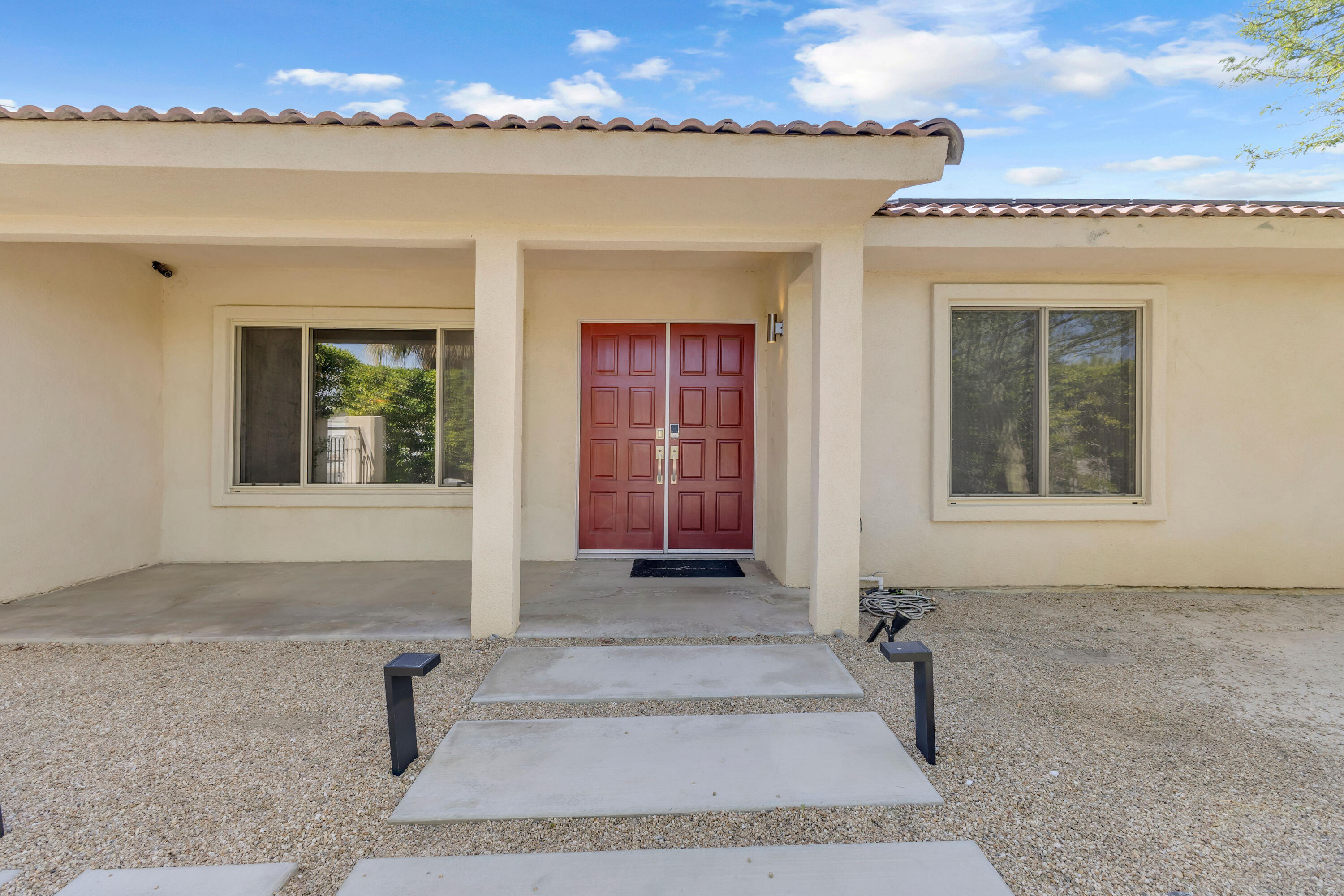 2355 West Nicola Road Palm Springs, CA 92262 - Photo 12 of 54 front view of a house