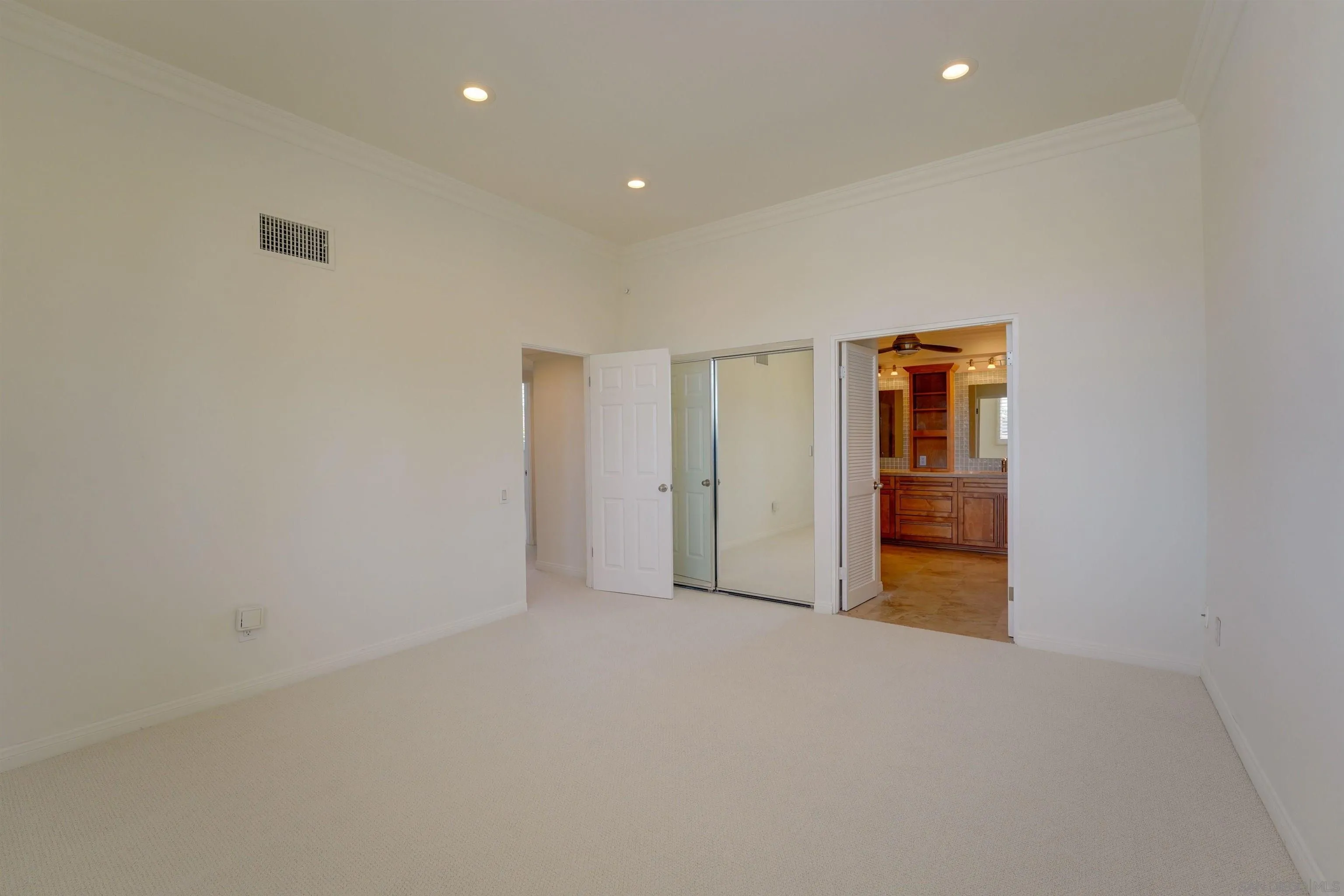 129 Cancha De Golf Rancho Santa Fe, CA 92091 - Photo 13 of 31