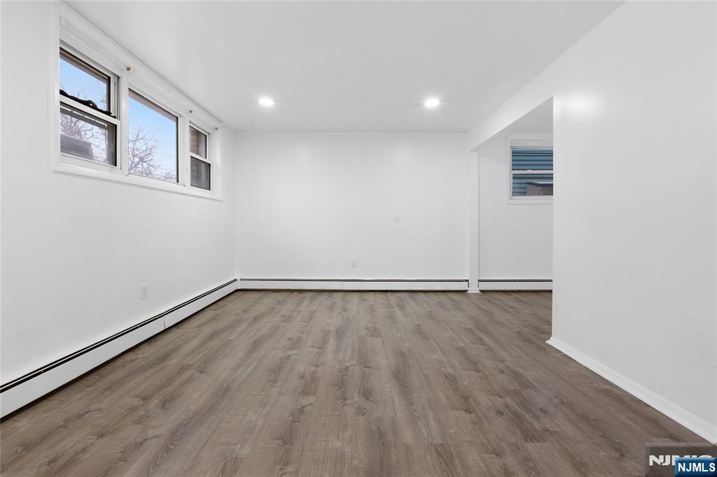 325 Westervelt Place, Unit 1 Lodi, NJ 07644 - Photo 10 of 14