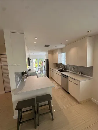 $6,900 | 9464 Abbott Avenue, Surfside, FL 33154