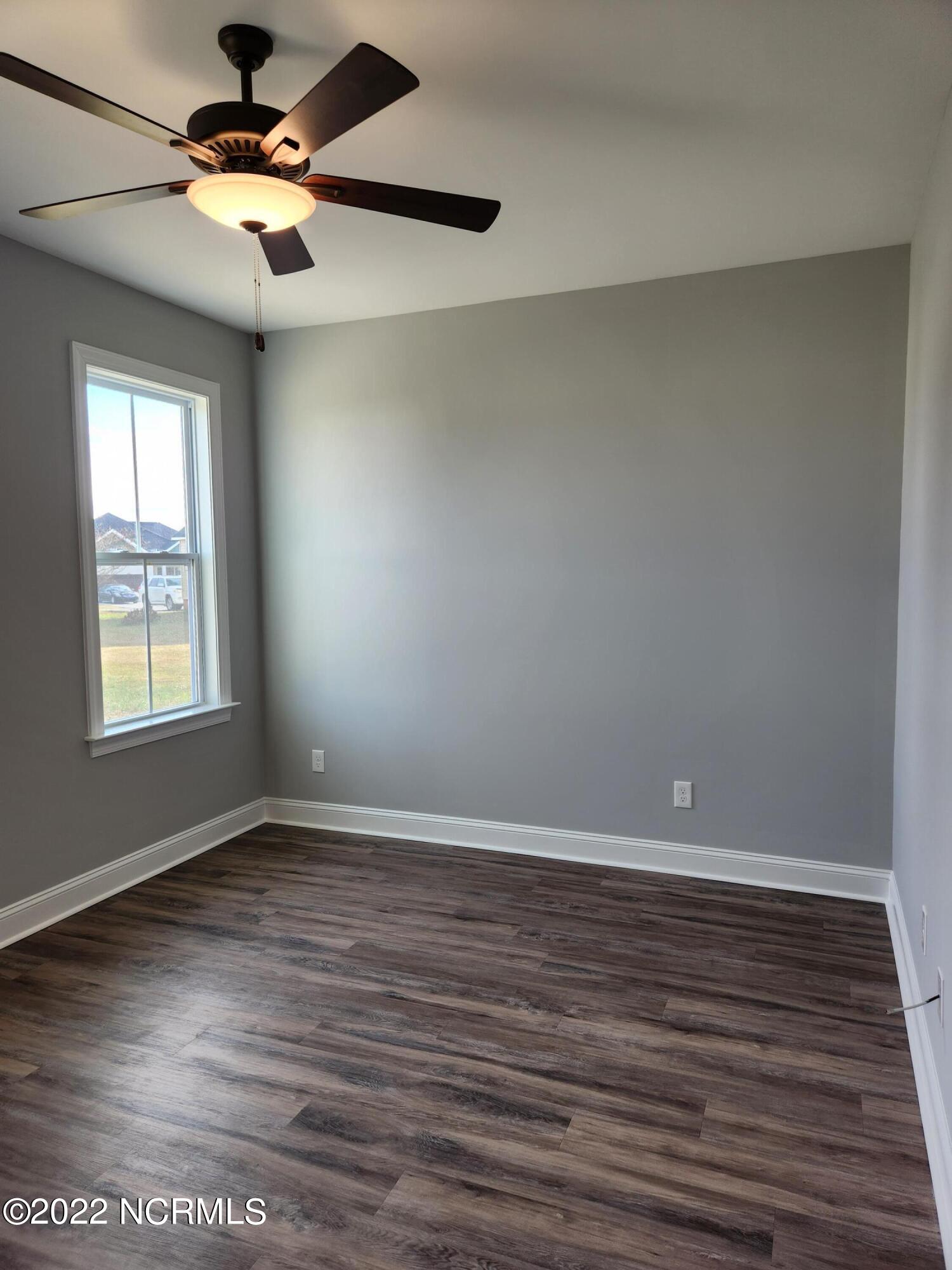 154 Moss Circle Washington, NC 27889 - Photo 11 of 24 20221122_092009