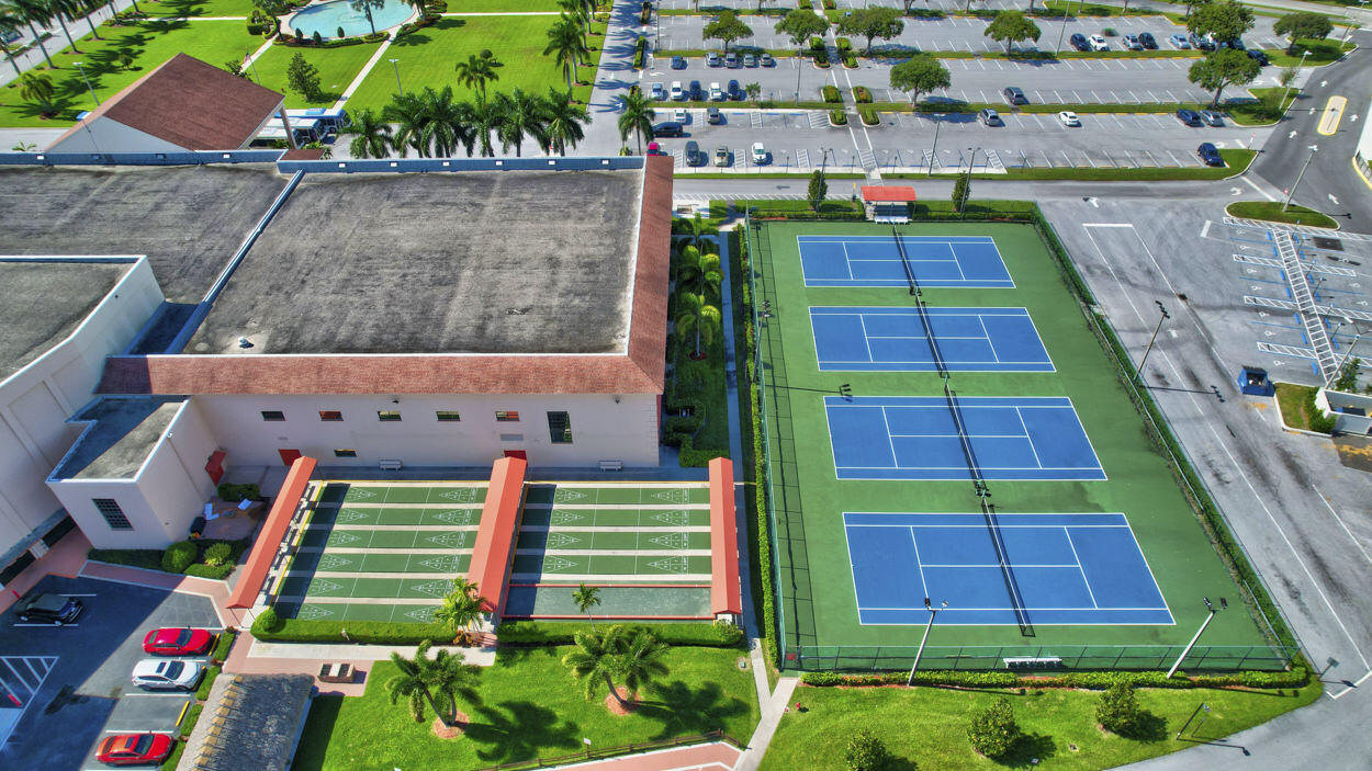 3001 Lincoln A, Unit 3001 Boca Raton, FL 33434 - Photo 42 of 47 Century Village (31)