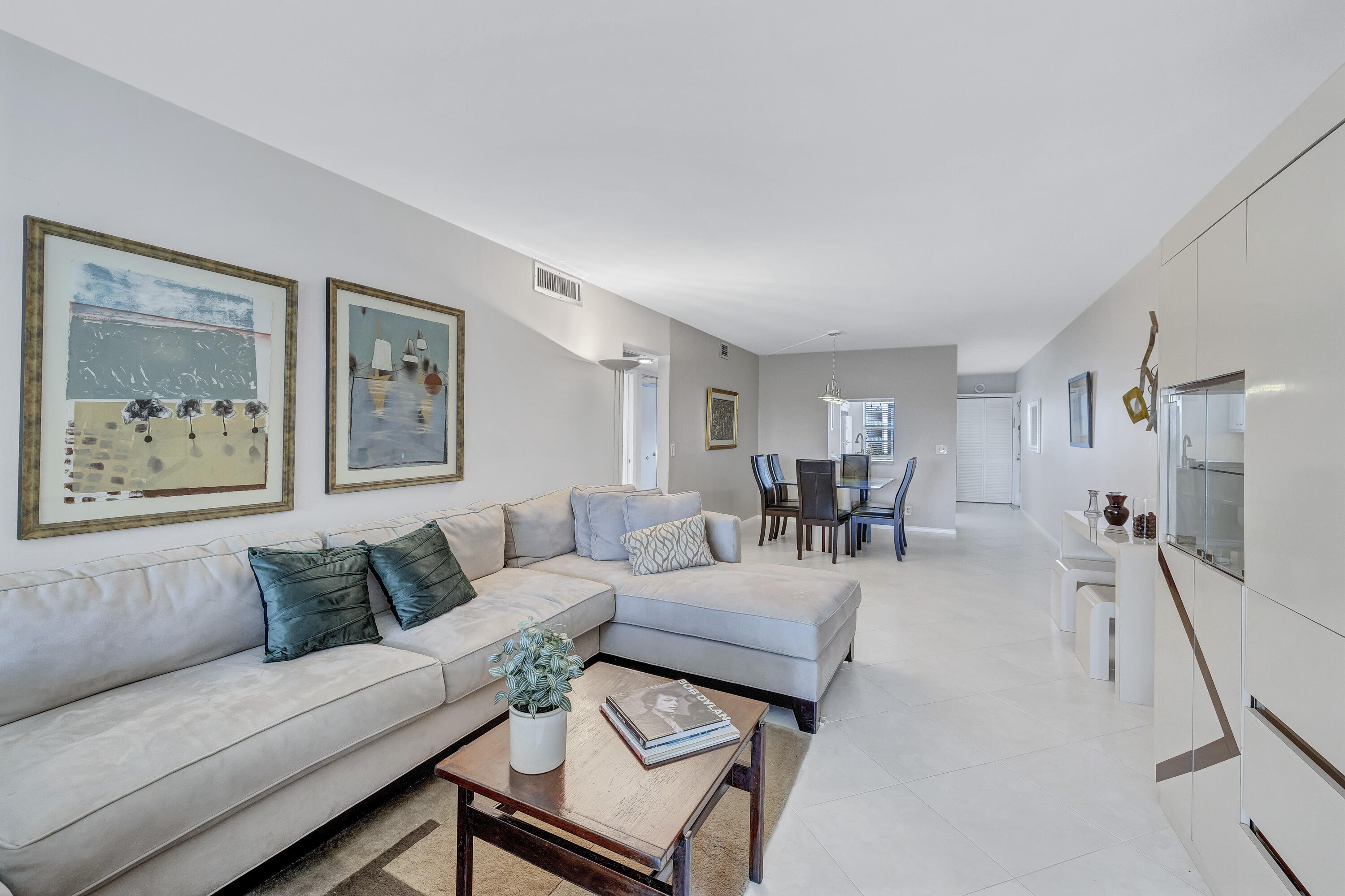 3001 Lincoln A, Unit 3001 Boca Raton, FL 33434 - Photo 10 of 47 3W7A1466