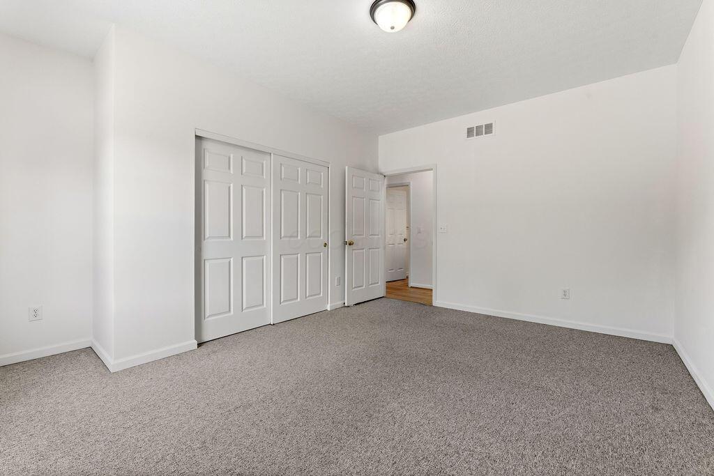 12118 Robins Road Westerville, OH 43082 - Photo 28 of 99