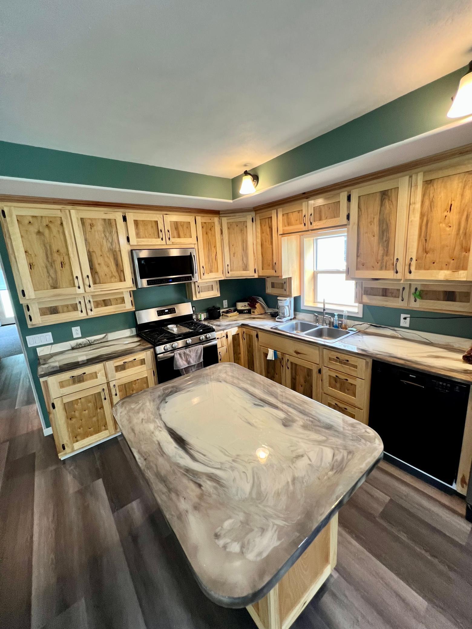 185 Peterson Road Grand Rapids, MN 55744 - Photo 8 of 25 Gallery Image 8