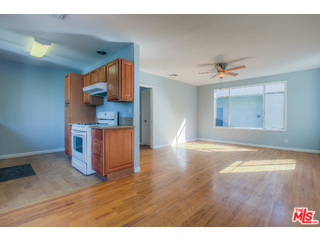 1624 Preuss Road Los Angeles, CA 90035 - Photo 4 of 14 Gallery Image 4