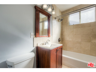 1624 Preuss Road Los Angeles, CA 90035 - Photo 6 of 14 Gallery Image 6