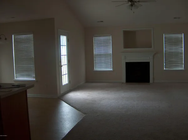 $1,555 | 4634 Rainmaker Drive, New Bern, NC 28562