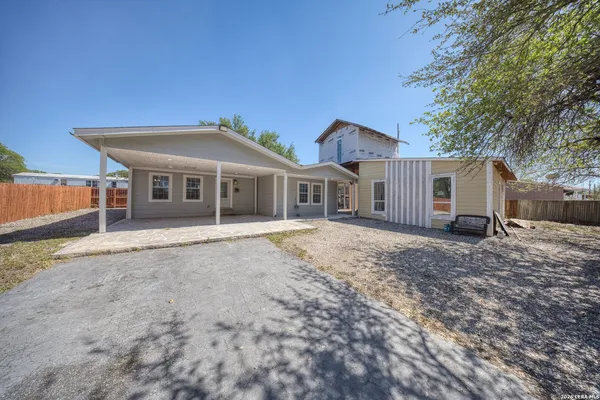 $194,000 | 22818 Hickory Shadow, Elmendorf, TX 78112