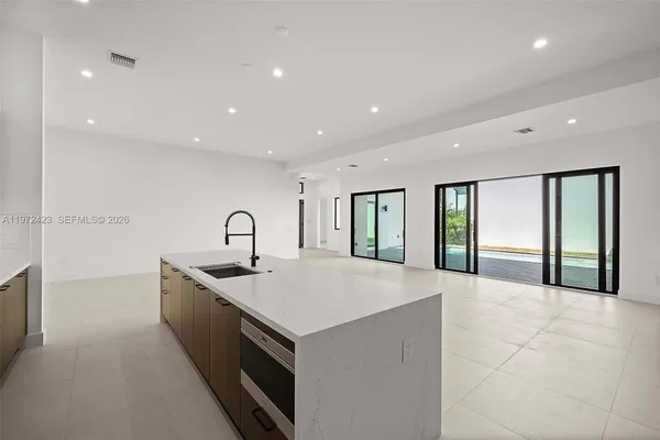 $14,500 | 5718 Ashwood Circle, Unit 5718, Hollywood, FL 33312