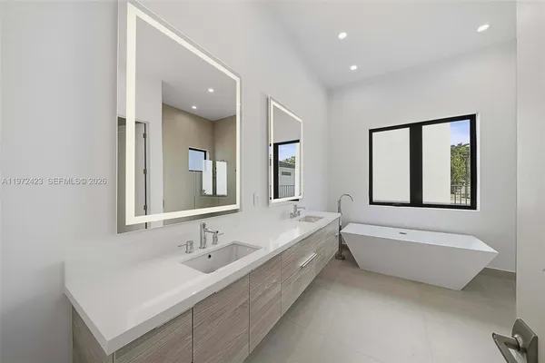 $14,500 | 5718 Ashwood Circle, Unit 5718, Hollywood, FL 33312