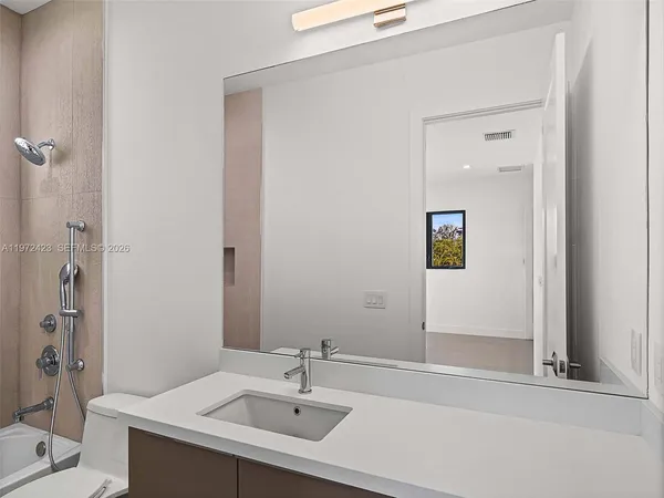 $14,500 | 5718 Ashwood Circle, Unit 5718, Hollywood, FL 33312