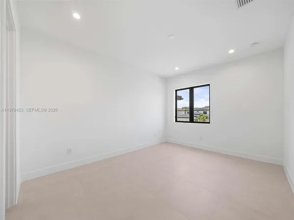 $14,500 | 5718 Ashwood Circle, Unit 5718, Hollywood, FL 33312