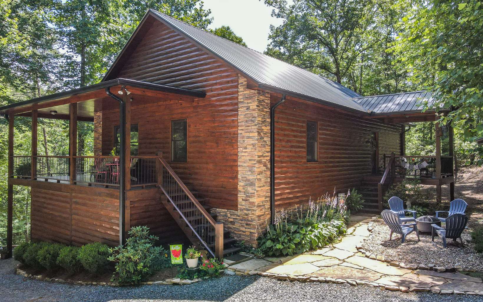 813 Dallas Lane Blue Ridge, GA 30513 - Photo 3 of 4 Additional View