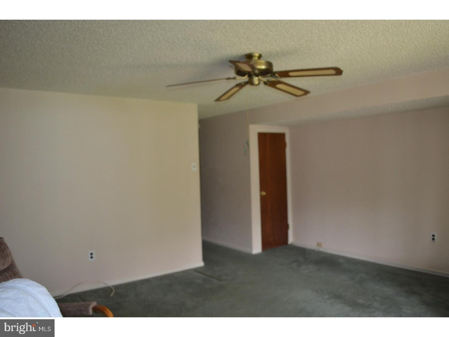 12720 Knights Road Philadelphia, PA 19154 - Photo 12 of 21 Basement - Finished