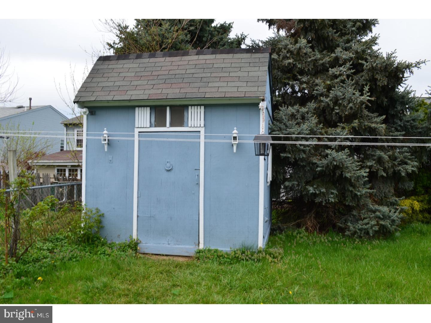 12720 Knights Road Philadelphia, PA 19154 - Photo 21 of 21 Storage Shed