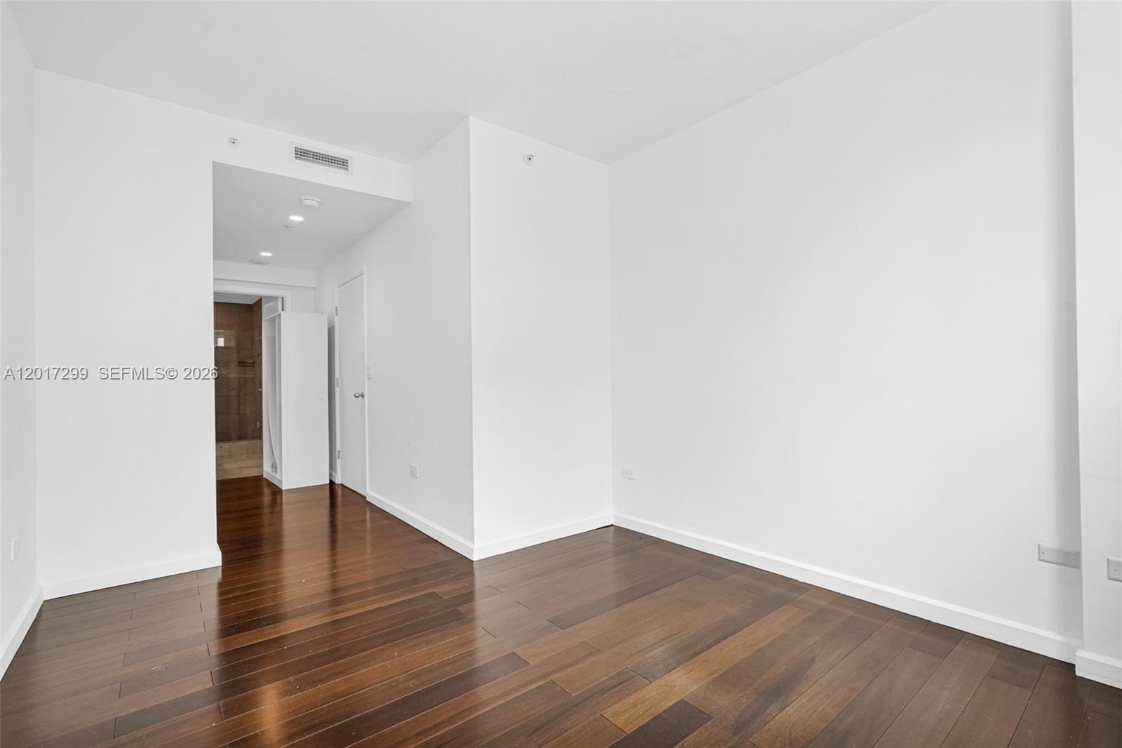 801 Brickell Key Boulevard, Unit 1909 Miami, FL 33131 - Photo 9 of 14