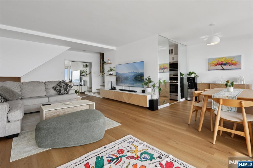 2 Horizon Road, Unit 1428 Fort Lee, NJ 07024 - Photo 12 of 39