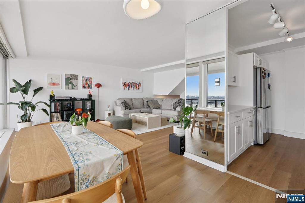 2 Horizon Road, Unit 1428 Fort Lee, NJ 07024 - Photo 15 of 39