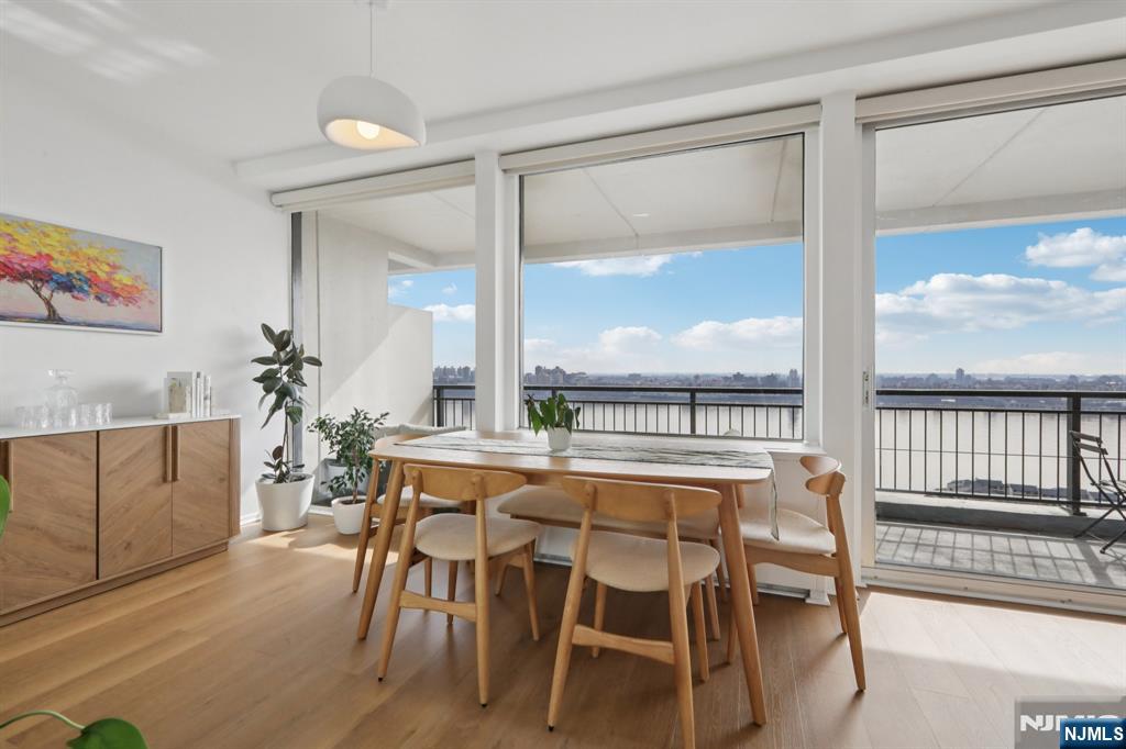 2 Horizon Road, Unit 1428 Fort Lee, NJ 07024 - Photo 16 of 39