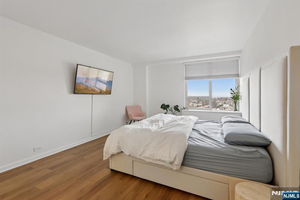 2 Horizon Road, Unit 1428 Fort Lee, NJ 07024 - Photo 25 of 39