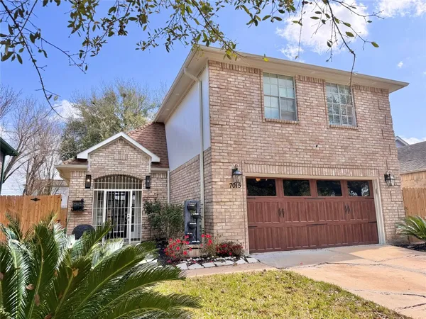 $2,000 | 7015 Puerta Vista Lane, Houston, TX 77083