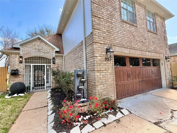 $2,000 | 7015 Puerta Vista Lane, Houston, TX 77083
