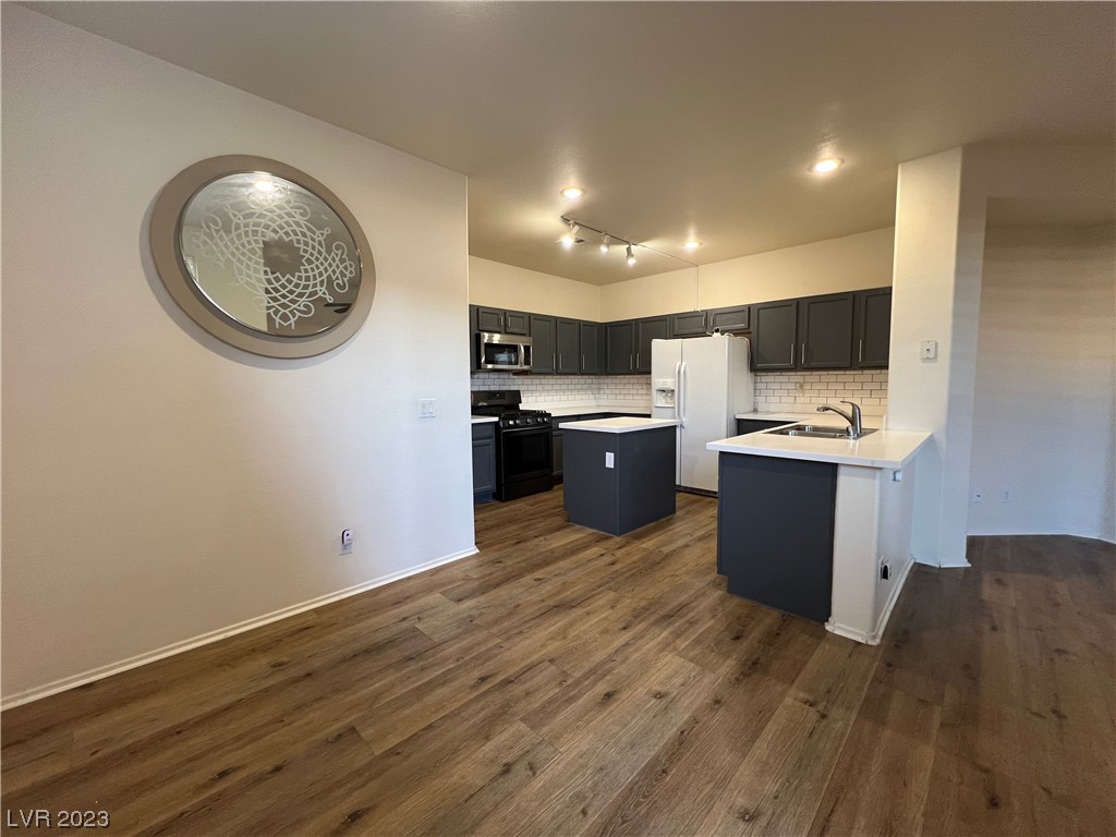 7354 Carrot Ridge Street Las Vegas, NV 89139 - Photo 6 of 43
