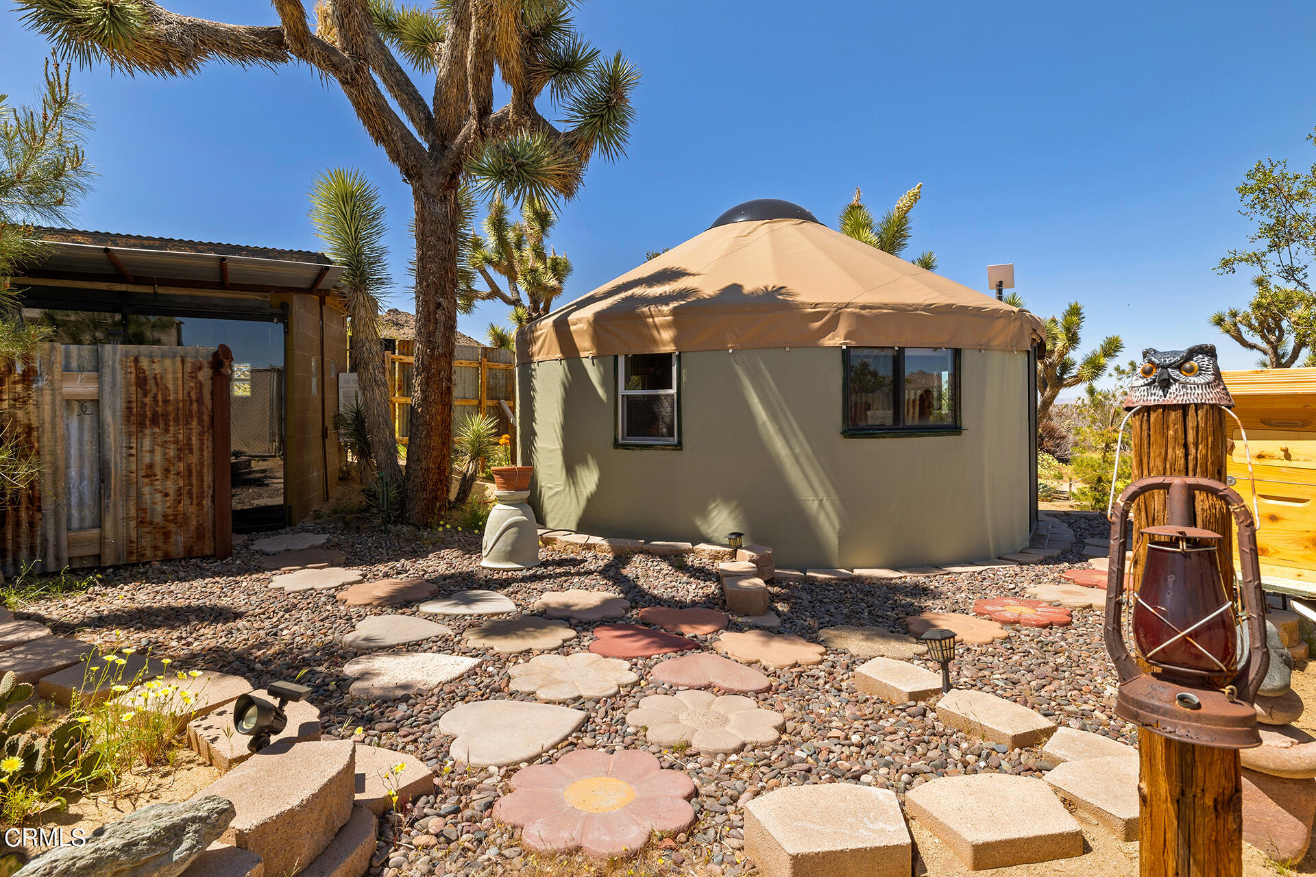 8331 Sunset Road Joshua Tree, CA 92252 - Photo 51 of 58 a front view of a house