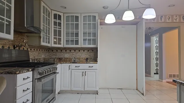 $214,900 | 23100 Eastbrook Drive, Sauk Village, IL 60411