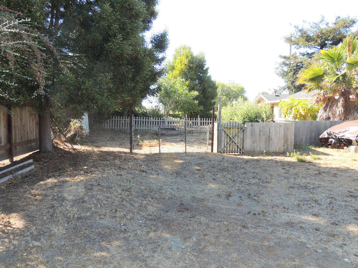 4201 Capitola Road Capitola, CA 95010 - Photo 9 of 13 Gallery Image 9