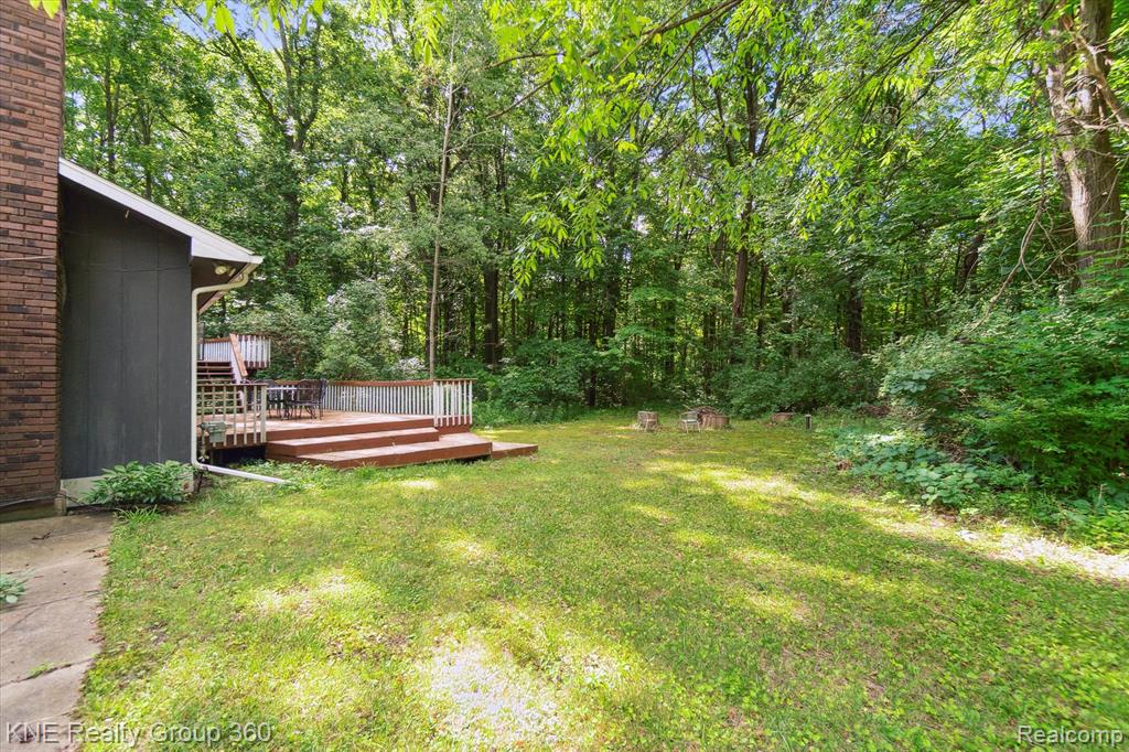 5022 Golf Club Road Howell, MI 48843 - Photo 38 of 44