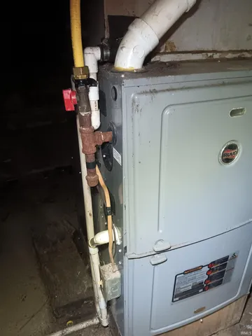 $52,250 | 303 West Elnora Street, Odon, IN 47562