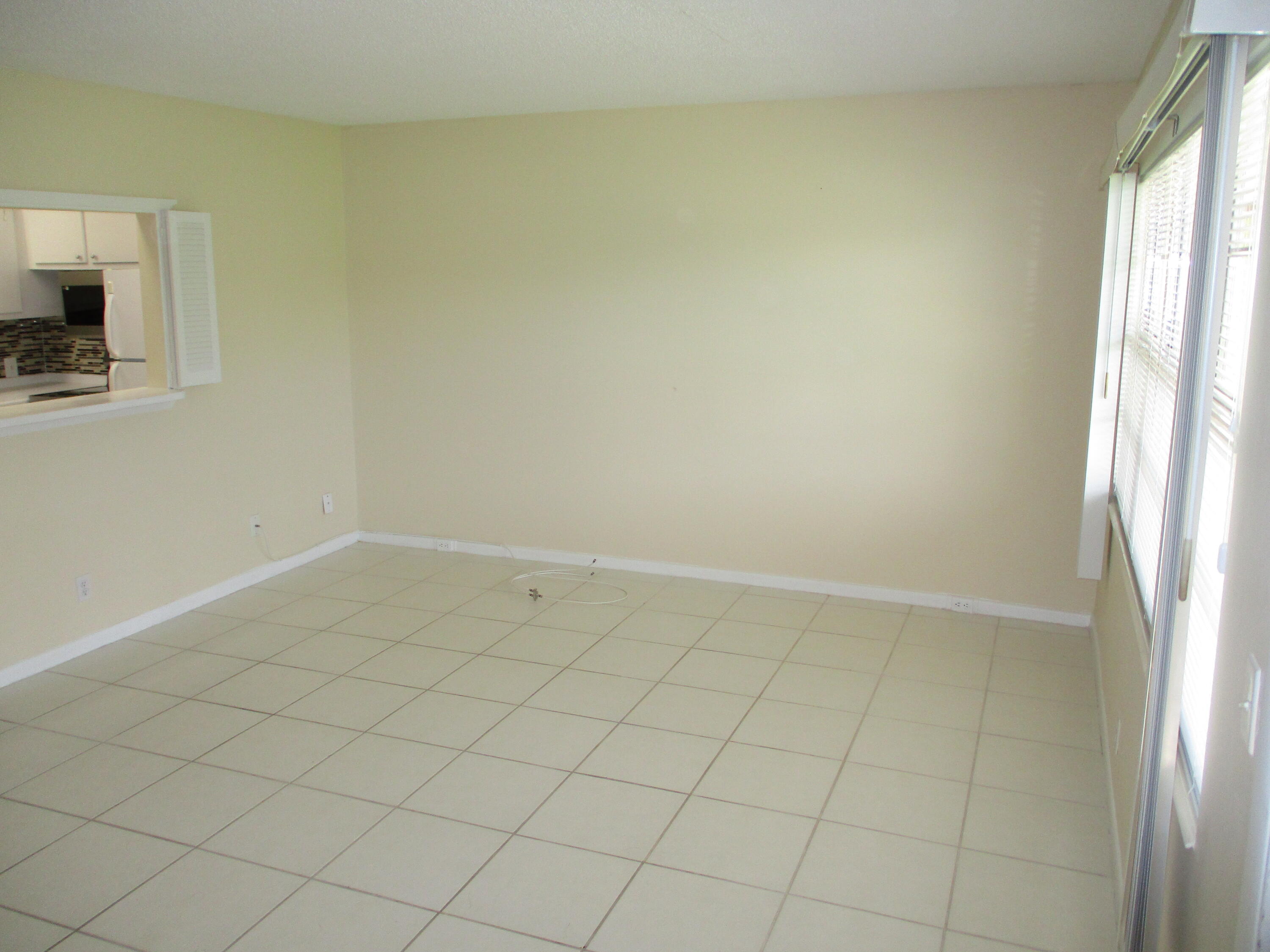 506 Mansfield M Boca Raton, FL 33434 - Photo 33 of 37 IMG_0562