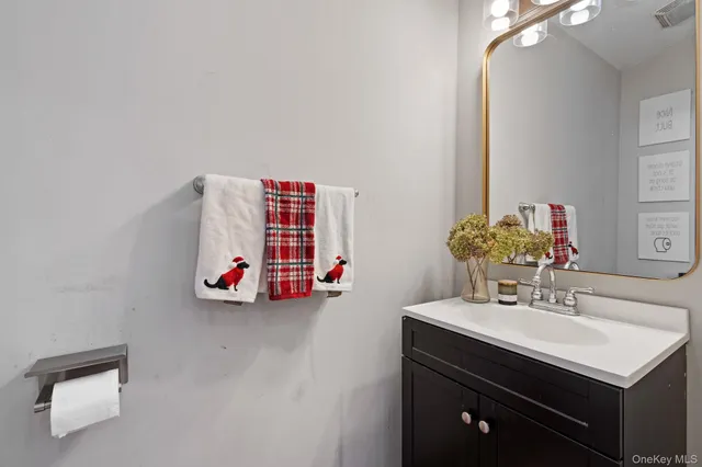 $299,999 | 106 John Street, Maybrook, NY 12543