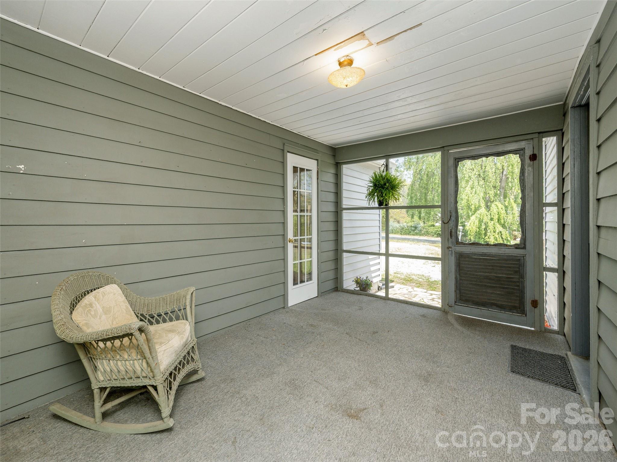 508 Higate Road Hendersonville, NC 28791 - Photo 20 of 24 Gallery Image 20