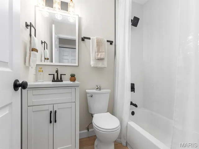 $545,000 | 14932 Appalachian Trail, Chesterfield, MO 63017